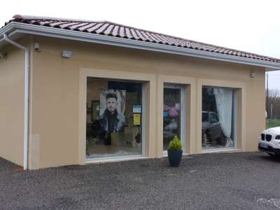 AV salon de coiffure avec murs – Dordogne (24) ✂️