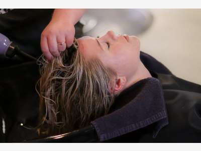 Vente beau salon de coiffure en centre ville 91