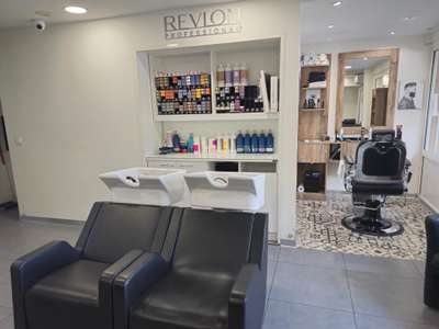 Vente salon de coiffure à Gattières empl idéal