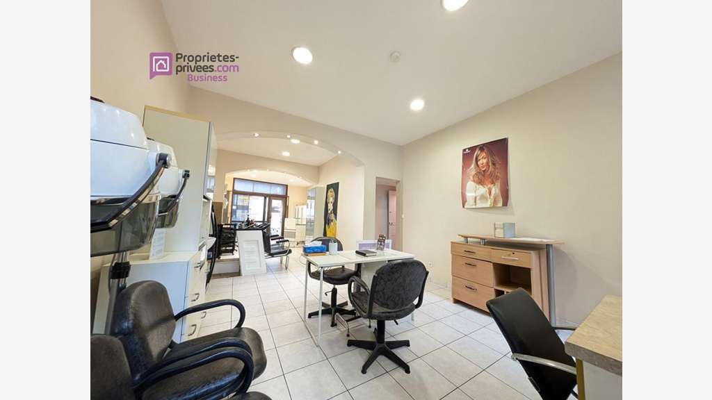 AV salon de coiffure et esthétique Marseille 13004