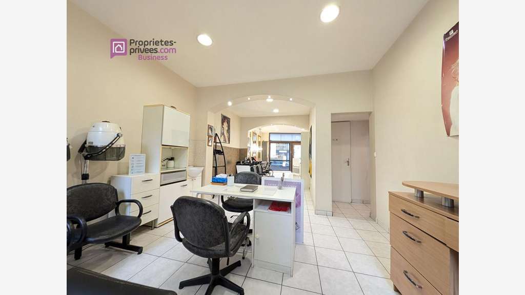 AV salon de coiffure et esthétique Marseille 13004