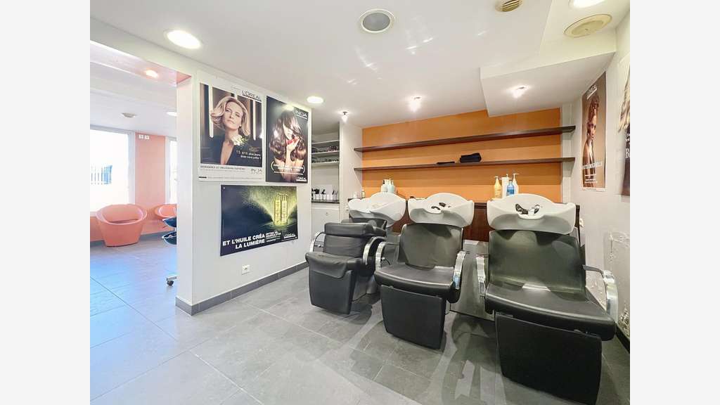 Vente salon de coiffure Montpellier quartier animé