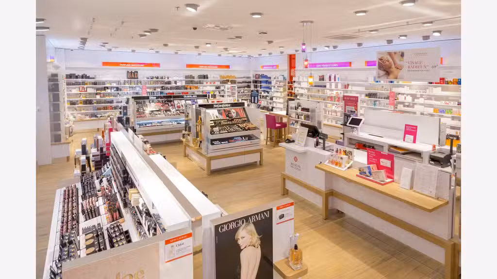 Reprise parfumerie en centre commercial à Morlaix