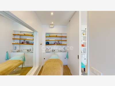 A vendre institut de beauté en zone commerçante 12