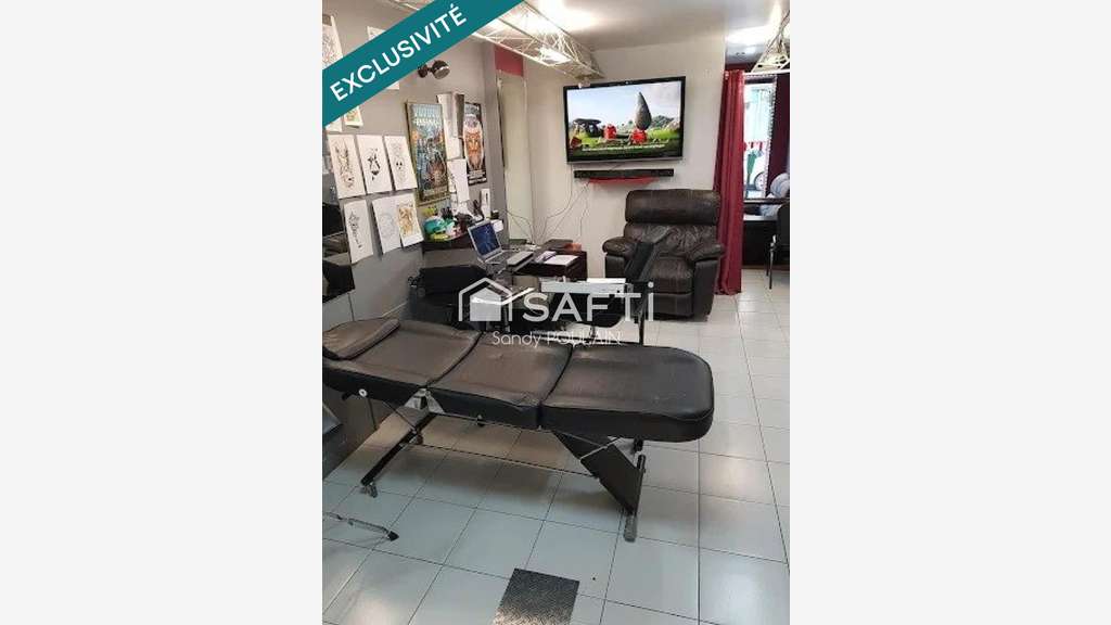 AV salon tatouage rue très commerçante de Saint Lô