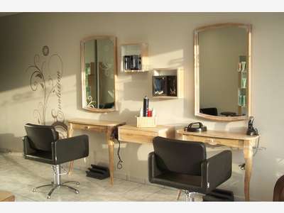 A vendre salon de coiffure reconnu à Trebeurden