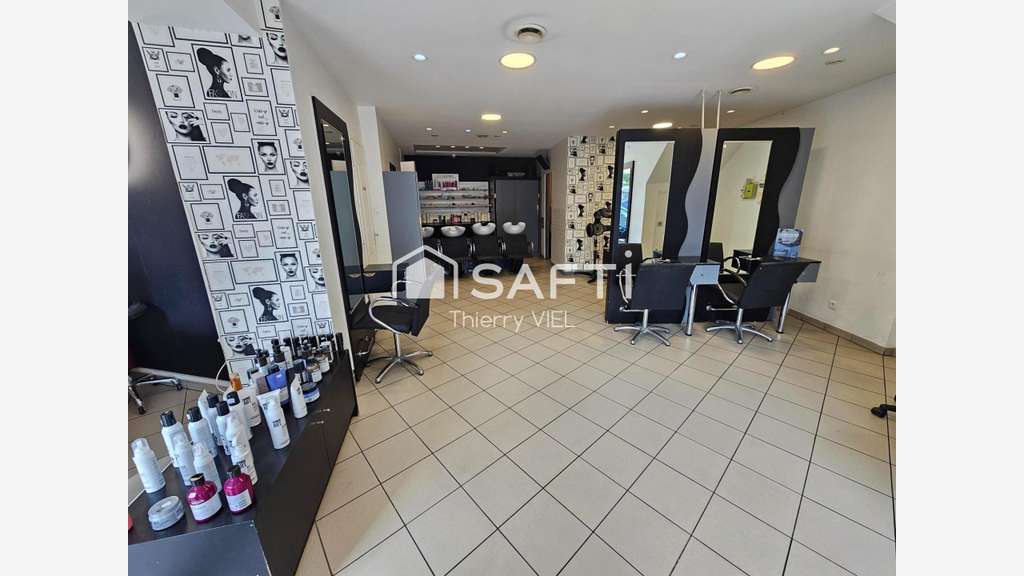 Vente salon de coiffure bien située à Villeparisis