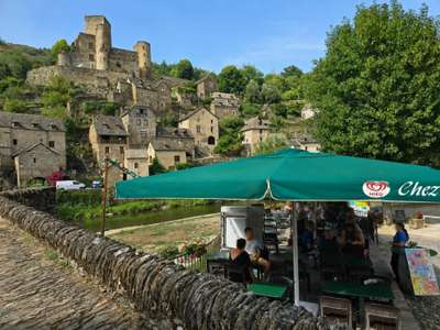 Vente restaurant et épicerie 80 places à Belcastel
