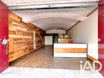 Loft/atelier à Bourg-Saint-Andéol
