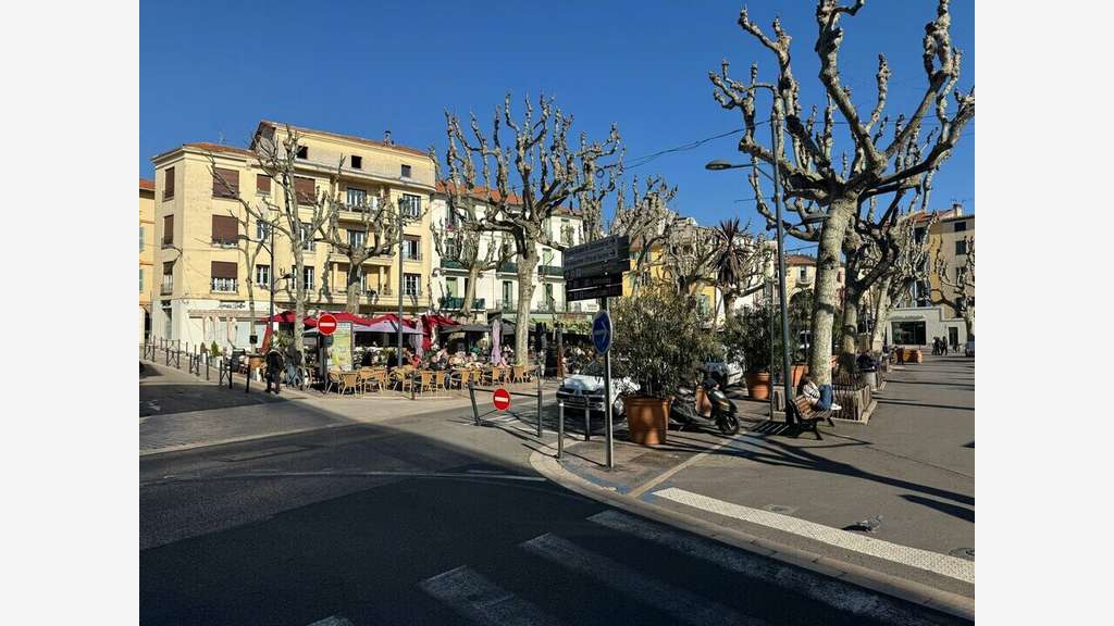 A vendre FDC café brasserie empl N°1 à Vence