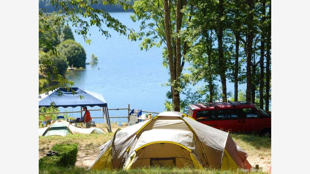 Vente camping exceptionnel en bord de lac 81