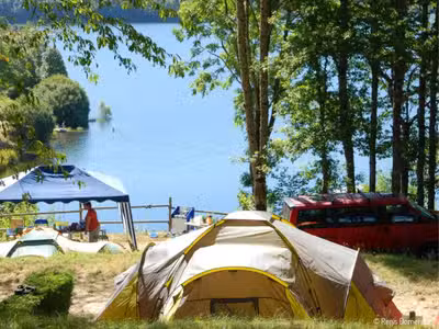 Vente camping exceptionnel en bord de lac 81