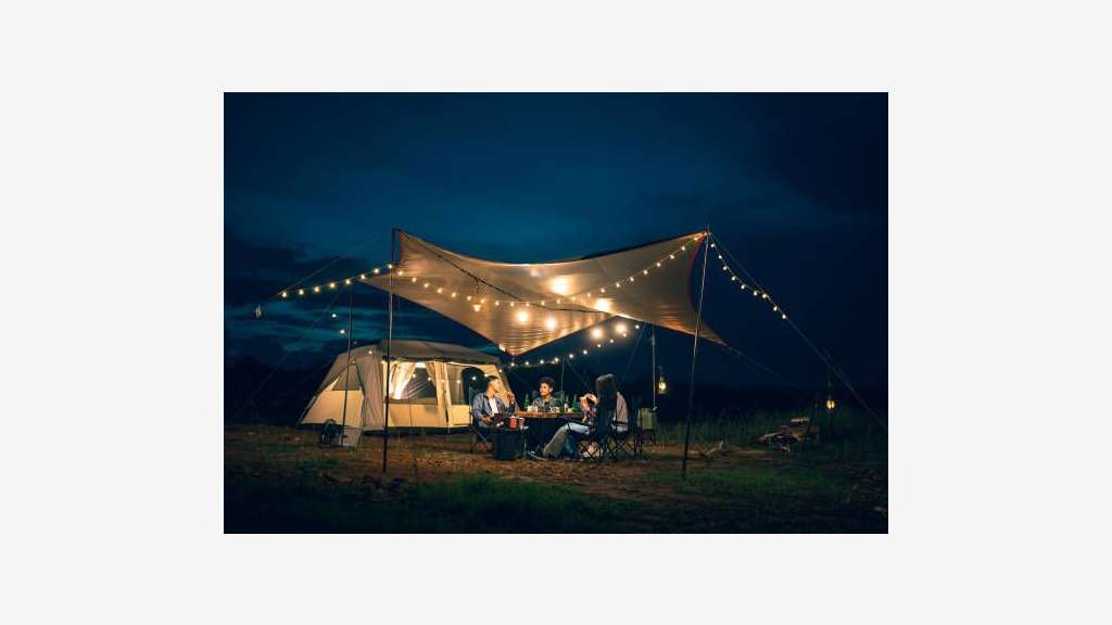 CAMPING FAMILIAL AU BORD DE LA RIVIERE