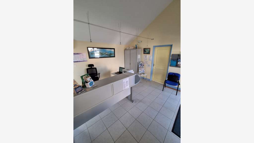 Vente camping ** 2 étoiles côte Ouest Manche