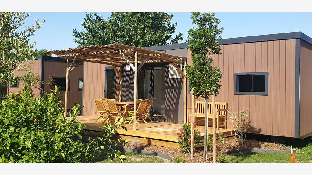 Vente camping 3 *** à céder en rétro-littoral