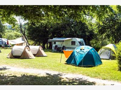 Camping avec réelle opportunité de développement