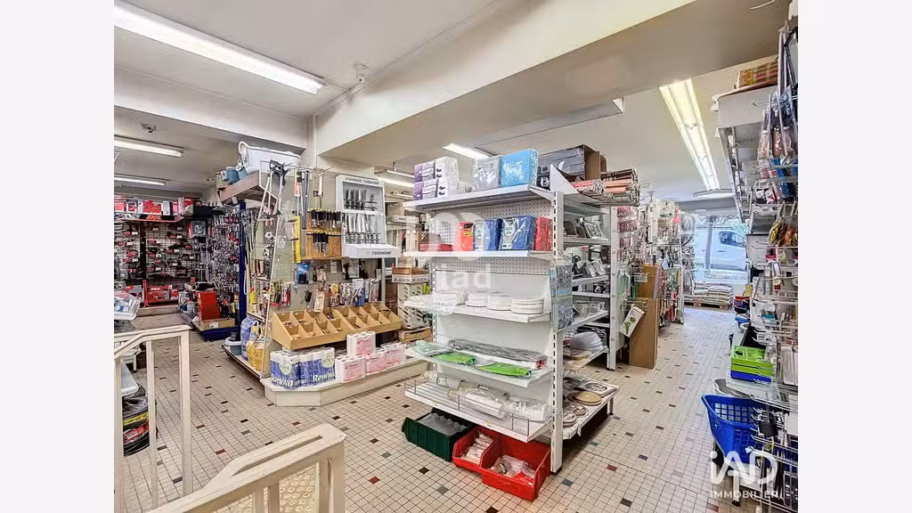 Vente FDC quincaillerie, plomberie à Caylus