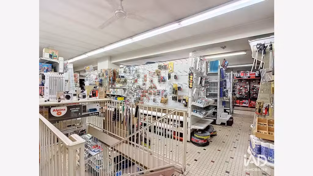 Vente FDC quincaillerie, plomberie à Caylus