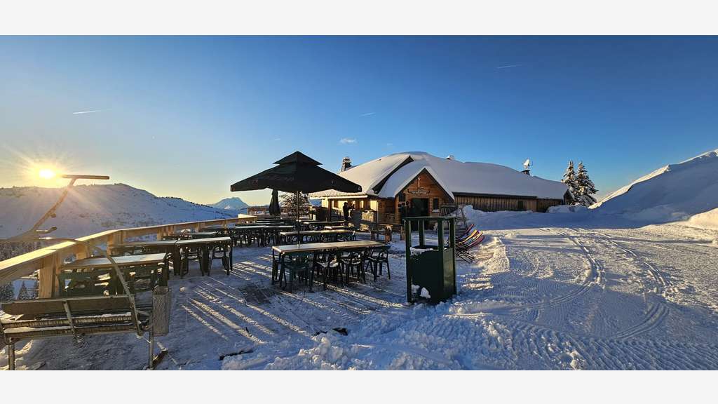 Affaire exceptionnel à 1800 m avec terrasse de 220