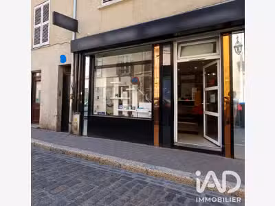 Vente FDC cigarettes électroniques à Choisy-le-Roi