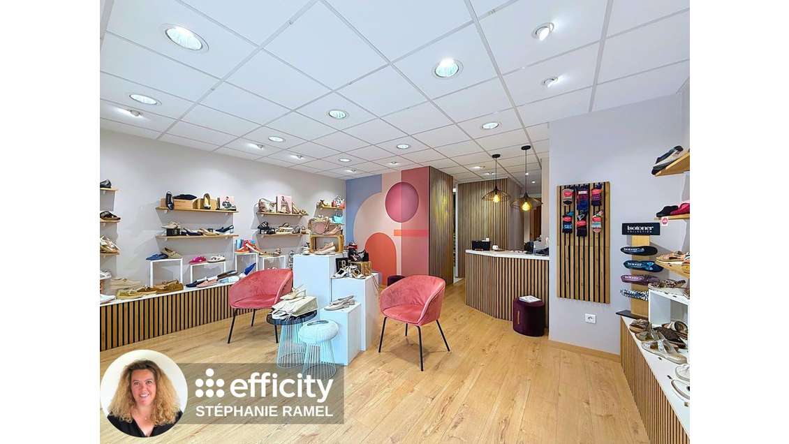 Vente magasin chaussures 70m² à Cluses centre