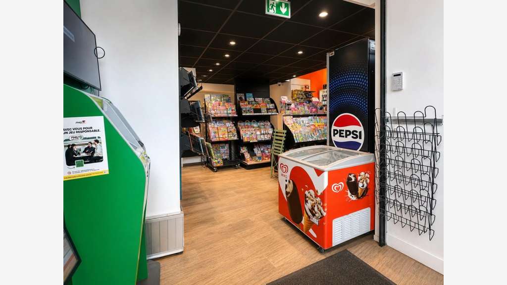 Vente FDC Tabac FDJ PMU à Colombes bvd passant
