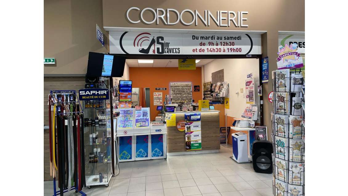 AV cordonnerie multiservices en centre commercial