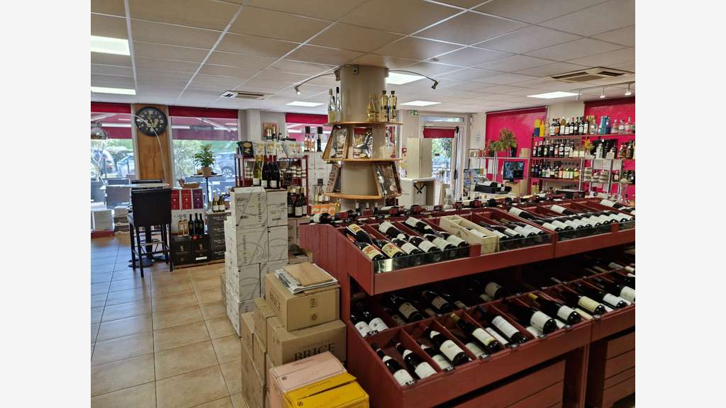 Vente fonds de commerce cave à vins à Mandelieu
