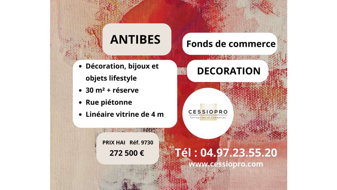 A vendre FDC décoration dans le Vieil Antibes