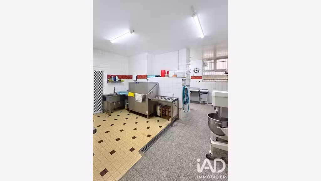 Vente FDC Traiteur en centre ville de Valserhône