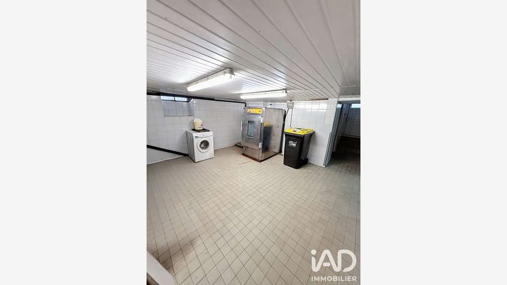 Vente FDC Traiteur en centre ville de Valserhône