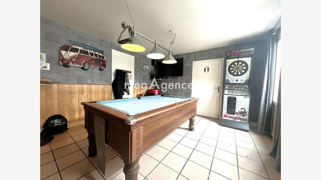 A vendre bar Tabac Jeux secteur attractif à Dinan