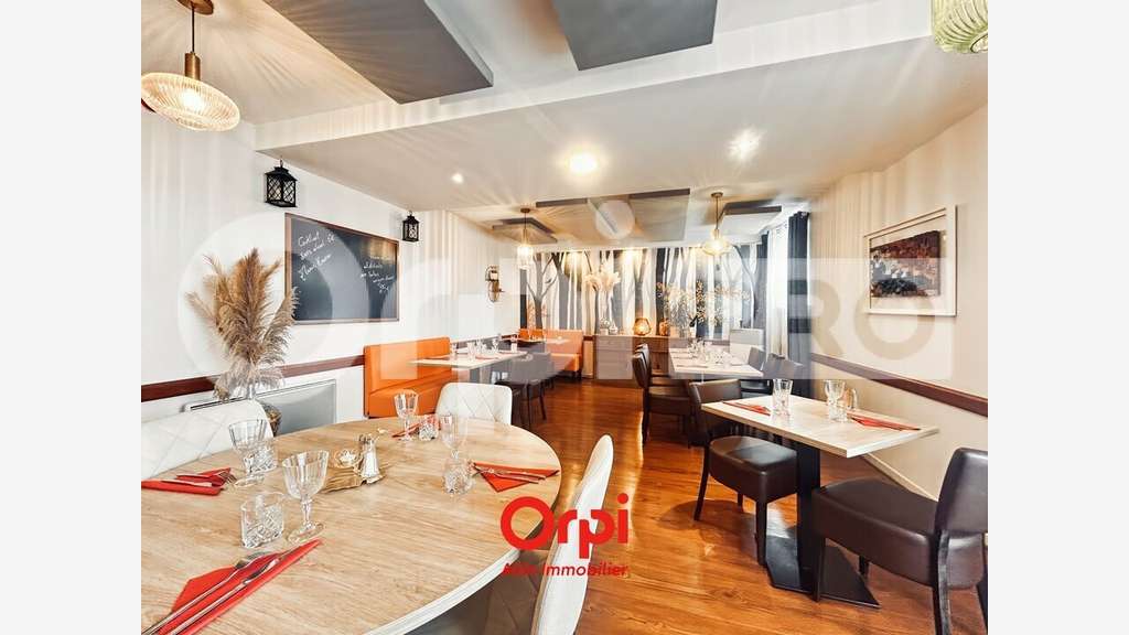 A vendre auberge restaurant reconnue à Echassières