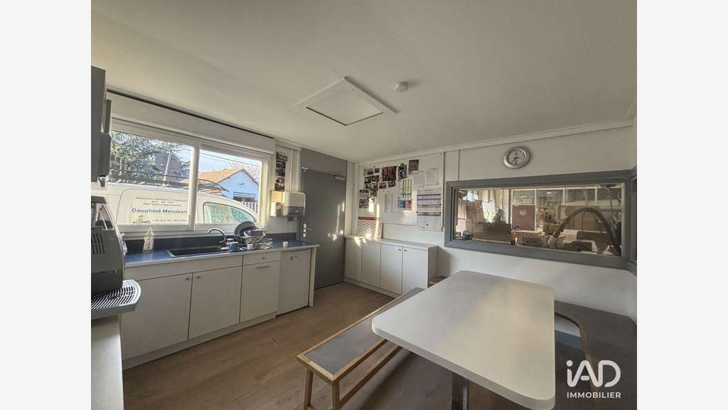Loft/atelier à Échirolles