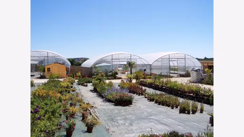 Cède entreprise jardinerie-horticole-paysagiste 86