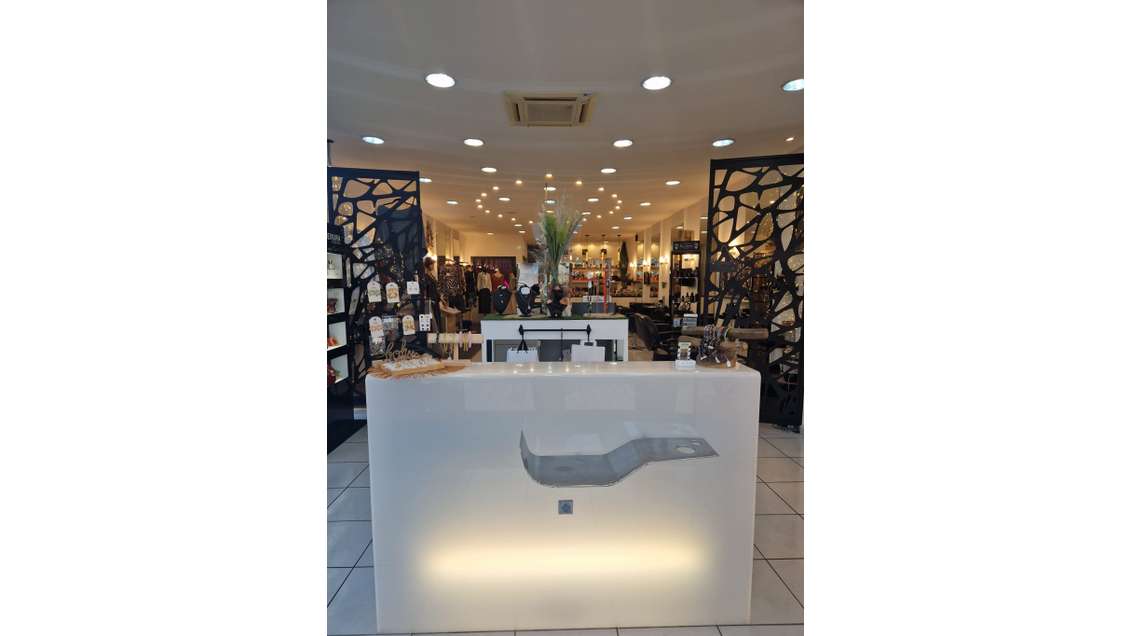 Vente de parts sociales salon de coiffure Agde