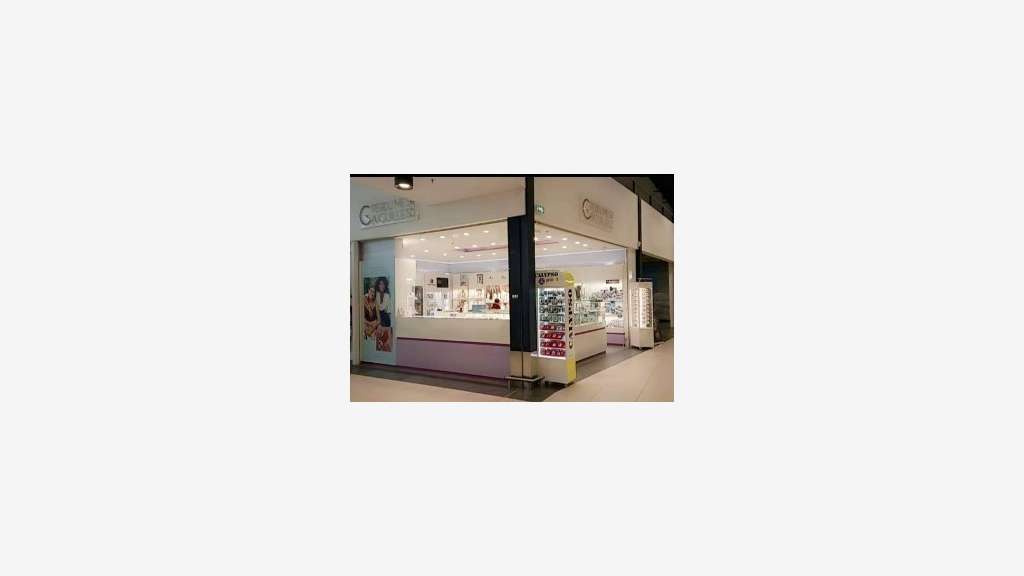 ENSEMBLE DE 3 MAGASINS HORLOGERIE-BIJOUTERIE