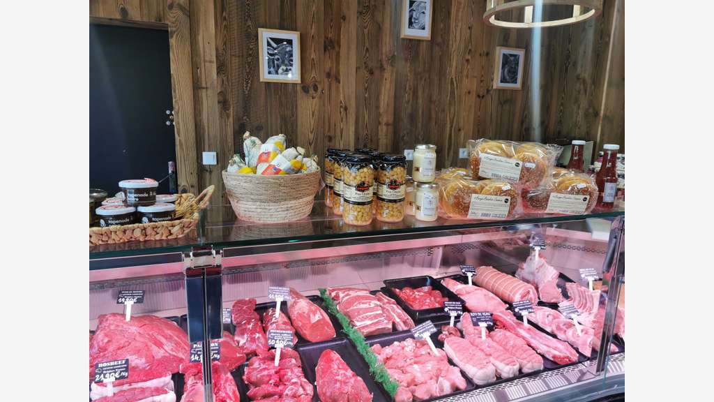 AV boucherie charcuterie traiteur de référence 26