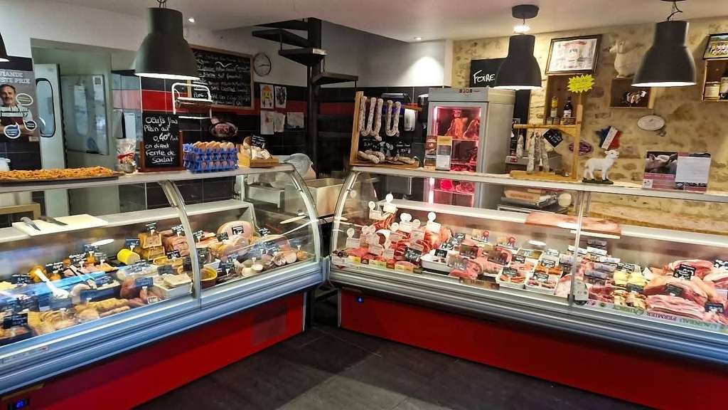 boucherie-charcuterie-traiteur bourg proche Sarlat