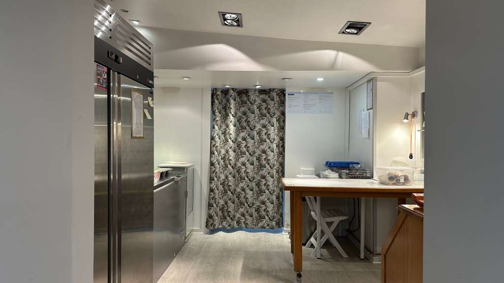 Salon de thé Chocolaterie Glacerie Emplacement n°1