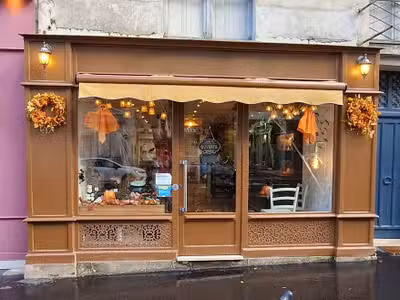 Salon de thé Chocolaterie Glacerie Emplacement n°1