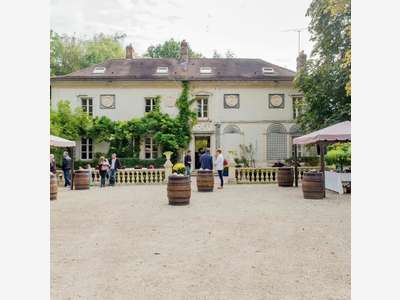A VENDRE DOMAINE VALLEE DE CHEVREUSE