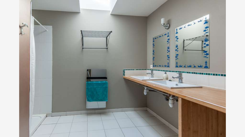Grande propriété avec complexe de Gîtes