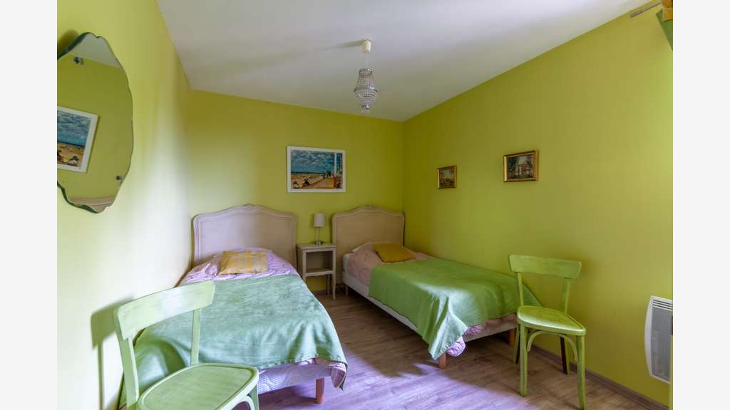 Grande propriété avec complexe de Gîtes