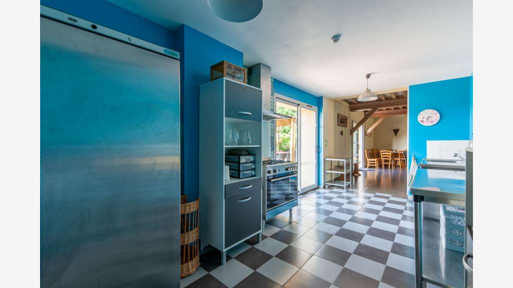 Grande propriété avec complexe de Gîtes
