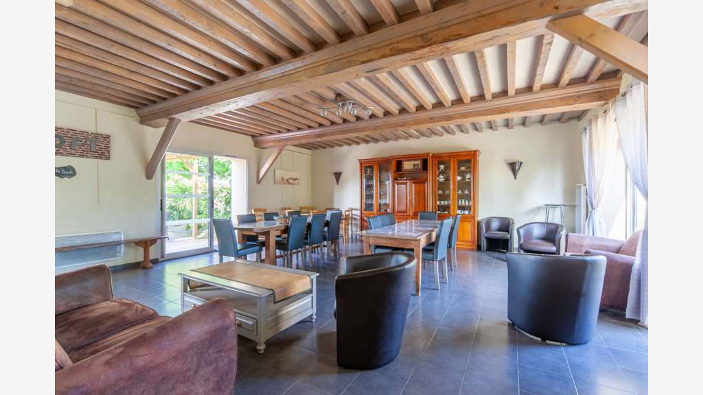 Grande propriété avec complexe de Gîtes