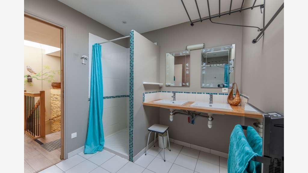 Grande propriété avec complexe de Gîtes