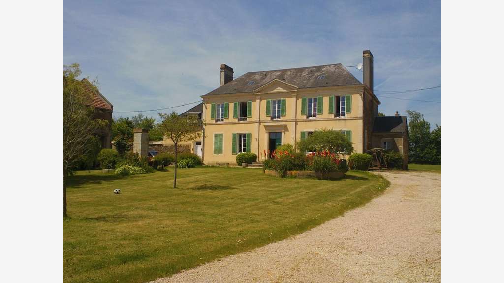 Grande propriété avec complexe de Gîtes