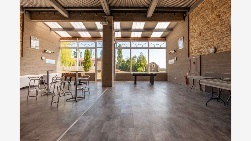 Grande propriété avec complexe de Gîtes