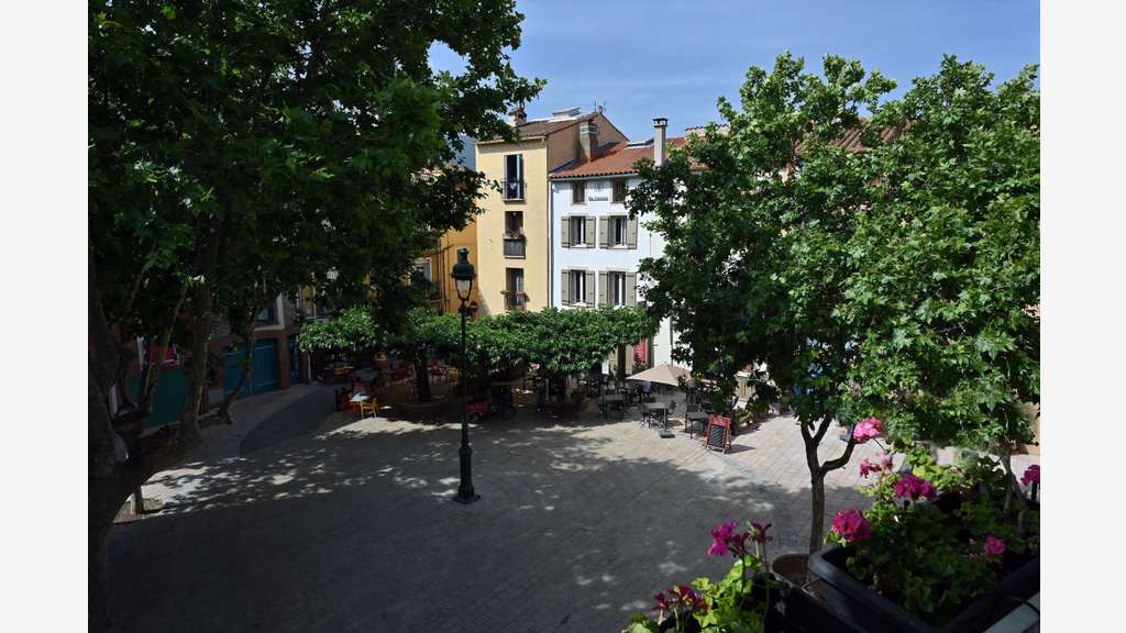 Maison d’hôtes + bar-terrasse – Murs & fonds
